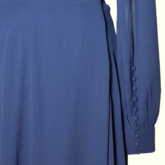 NWT Lulus My Whole Heart Dark Navy Blue Long Sleeve Wrap Dress w/ Button Cuffs M - Picture 10 of 16